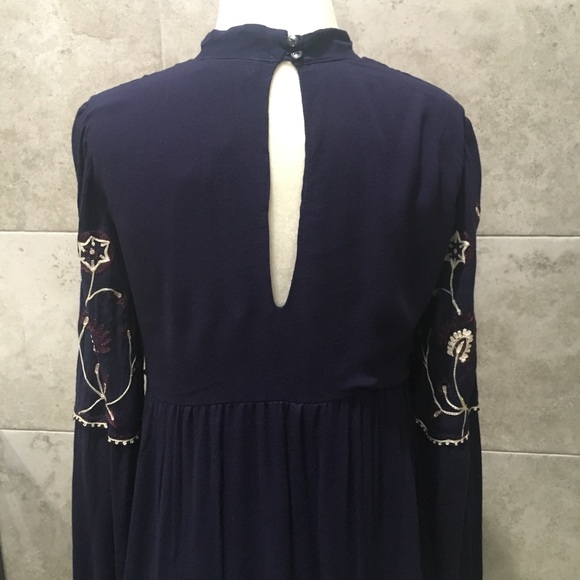 Parker Sadie Embroidered Peasant Shift Dress - Picture 9 of 13